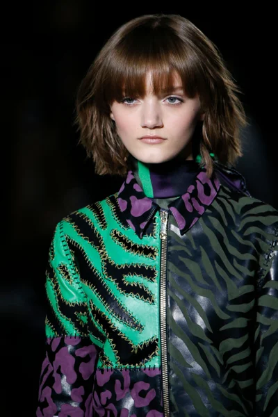 Look 46